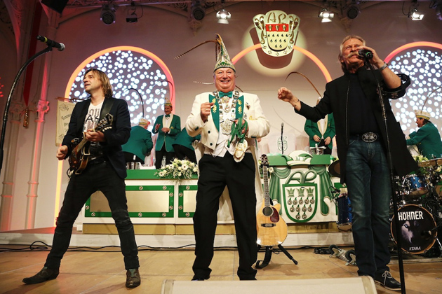 04 2017 maedchensitzung karneval koeln